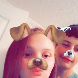 Meet your Posher, Makayla